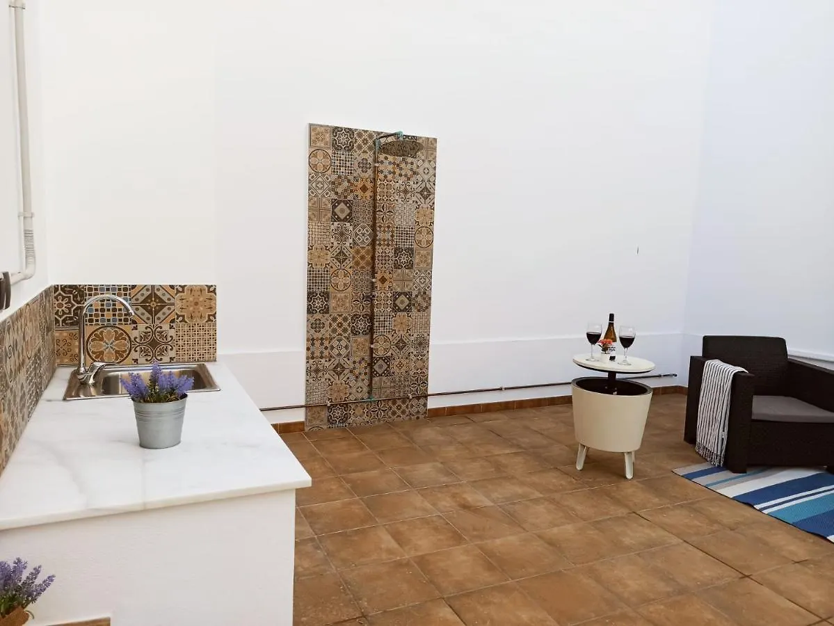 Apartment Malasana 51, New Art Apartment, Breakfast Included, Historic Center, Quite Neighborhood, Ml Malaga