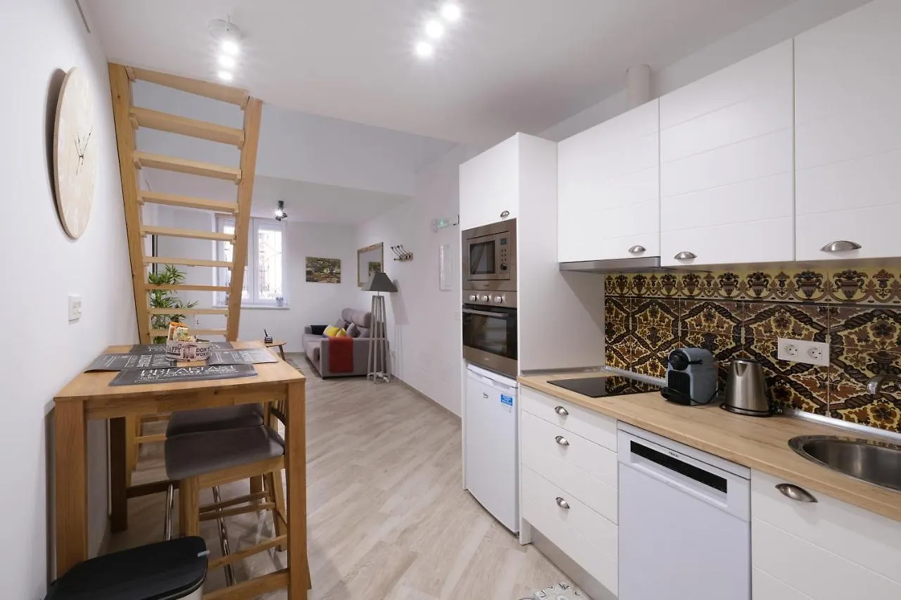 Malasana 51, New Art Apartment, Breakfast Included, Historic Center, Quite Neighborhood, Ml Malaga 0*,